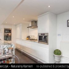 image 358-kuchnie-w-kamieniu-jpg