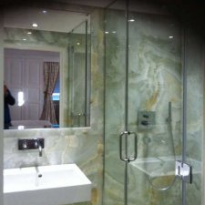 image 146-lazienka-z-kamienia-jpg