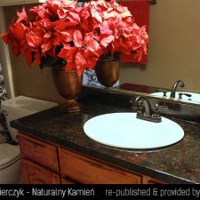 image 207-lazienki-w-kamieniu-jpg