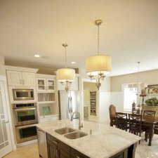 image 147-kamienna-wyspa-w-kuchni-jpg