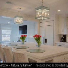 image 192-kamienna-wyspa-w-kuchni-jpg