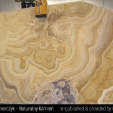 image 13-kamien-naturalny-onyx-honey-jpg